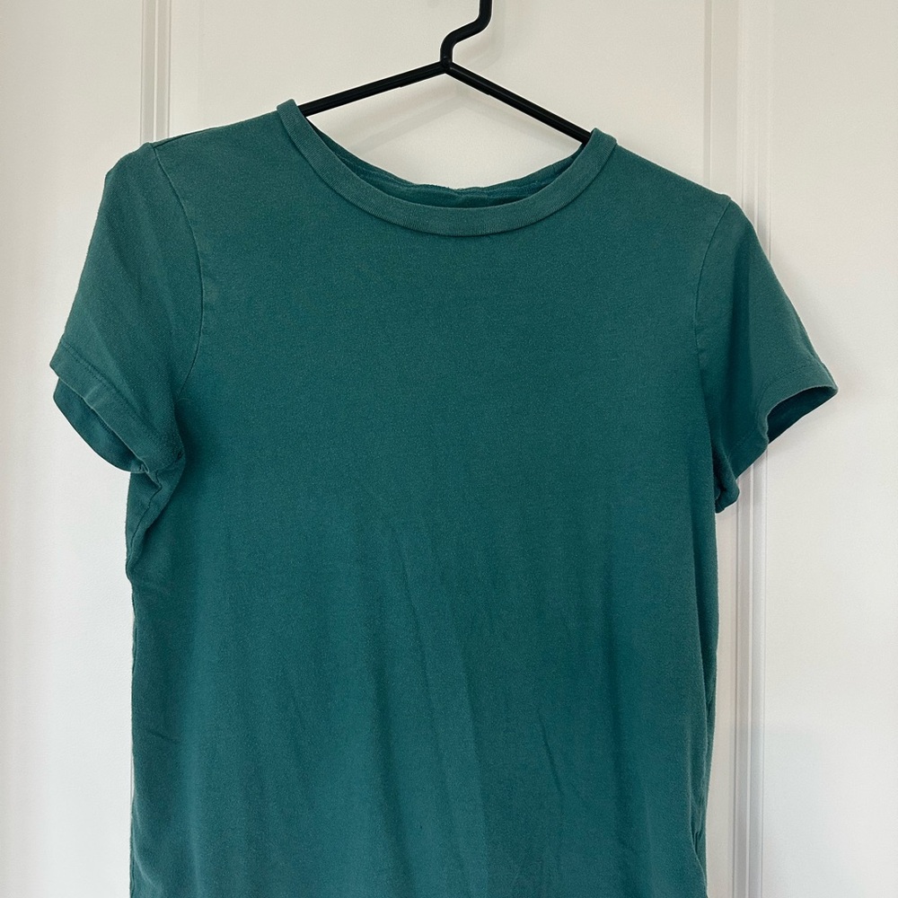 Wild Fable Green Fitted Short Sleeve Tee
